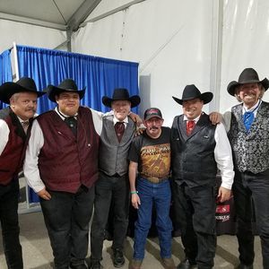 Meet your Posher, Leonard